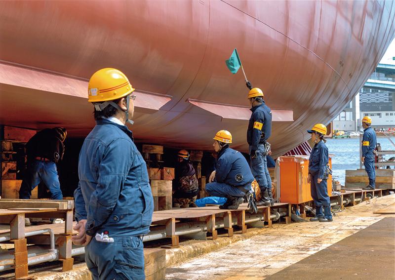 入選 (公社)近畿海事広報協会会長賞 【進水準備完了】 福岡県 古川 佐代美