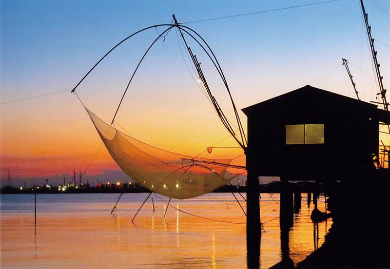 入選 (公社)近畿海事広報協会会長賞 【四つ手網漁】 岡山県 斎藤 孝子